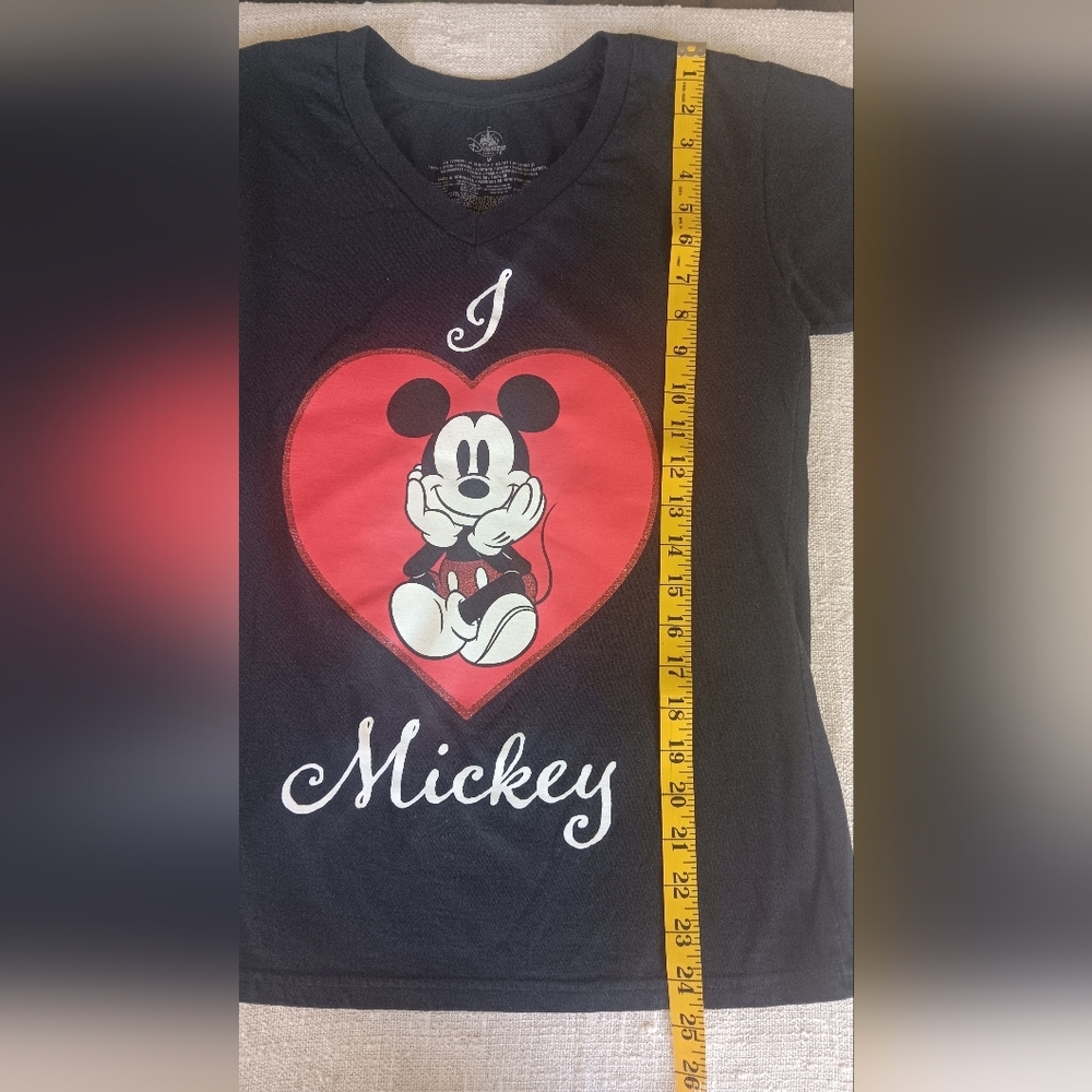 Disney Black Mickey Mouse Heart Kids T-Shirt